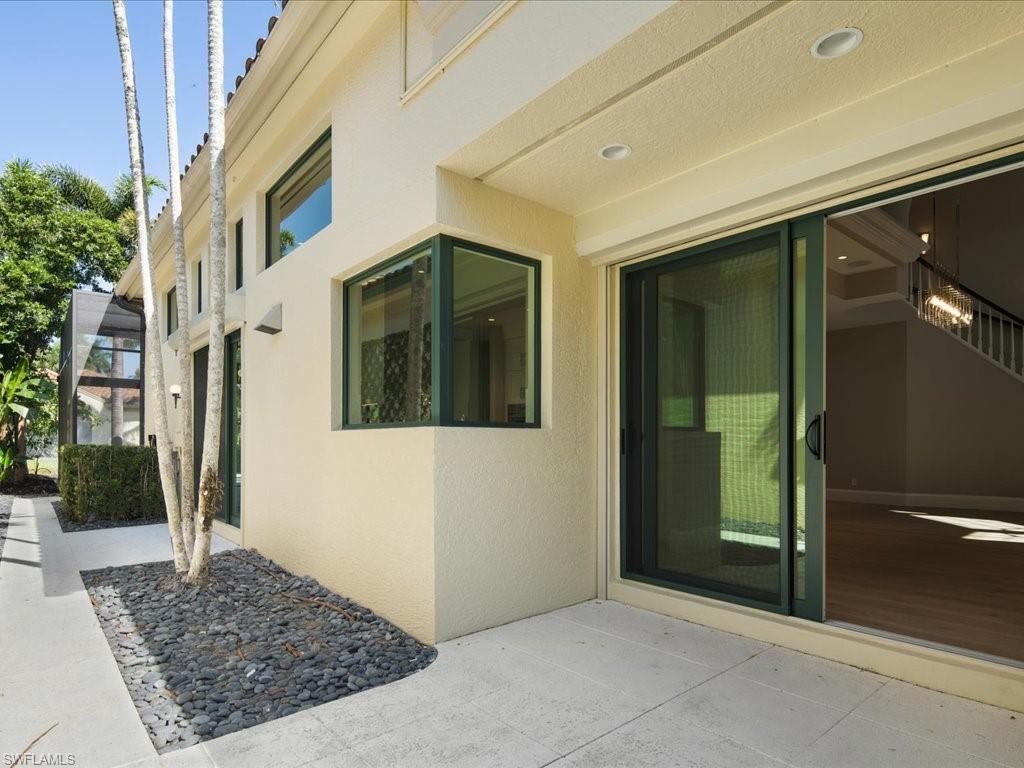 7855 Vizcaya WAY