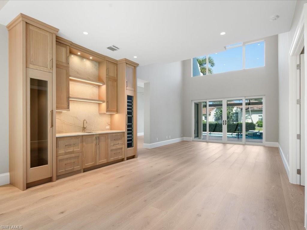 7855 Vizcaya WAY