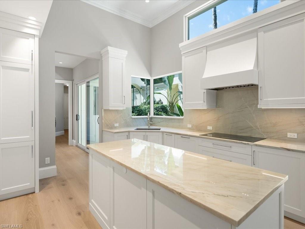 7855 Vizcaya WAY