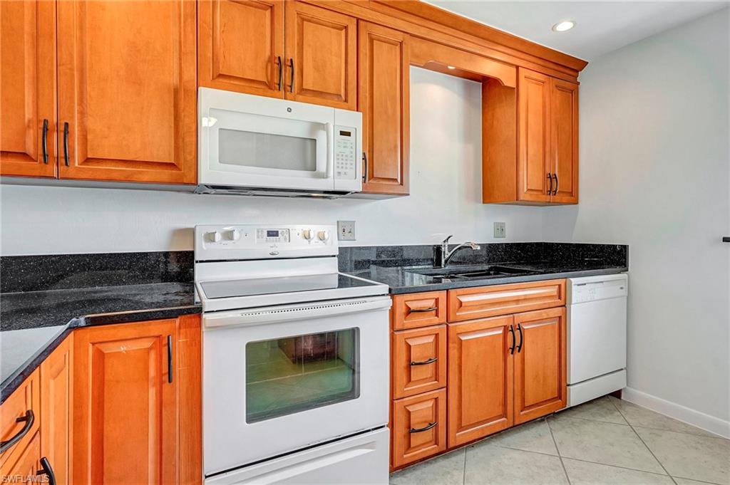 1356 Myerlee Country Club BLVD # 1