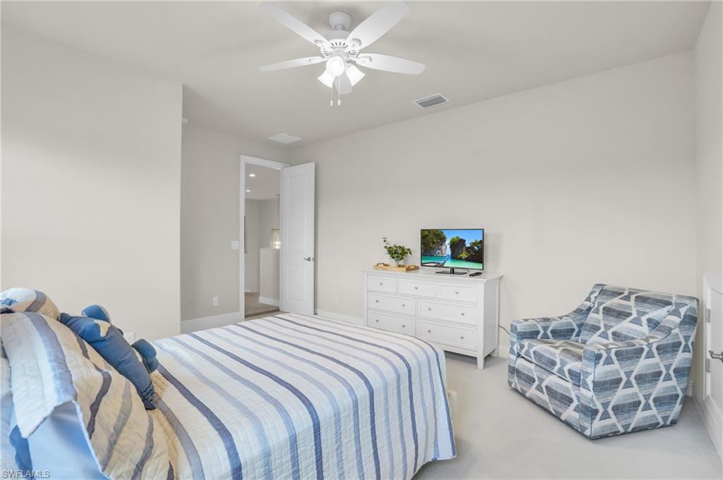 10043 Florence CIR