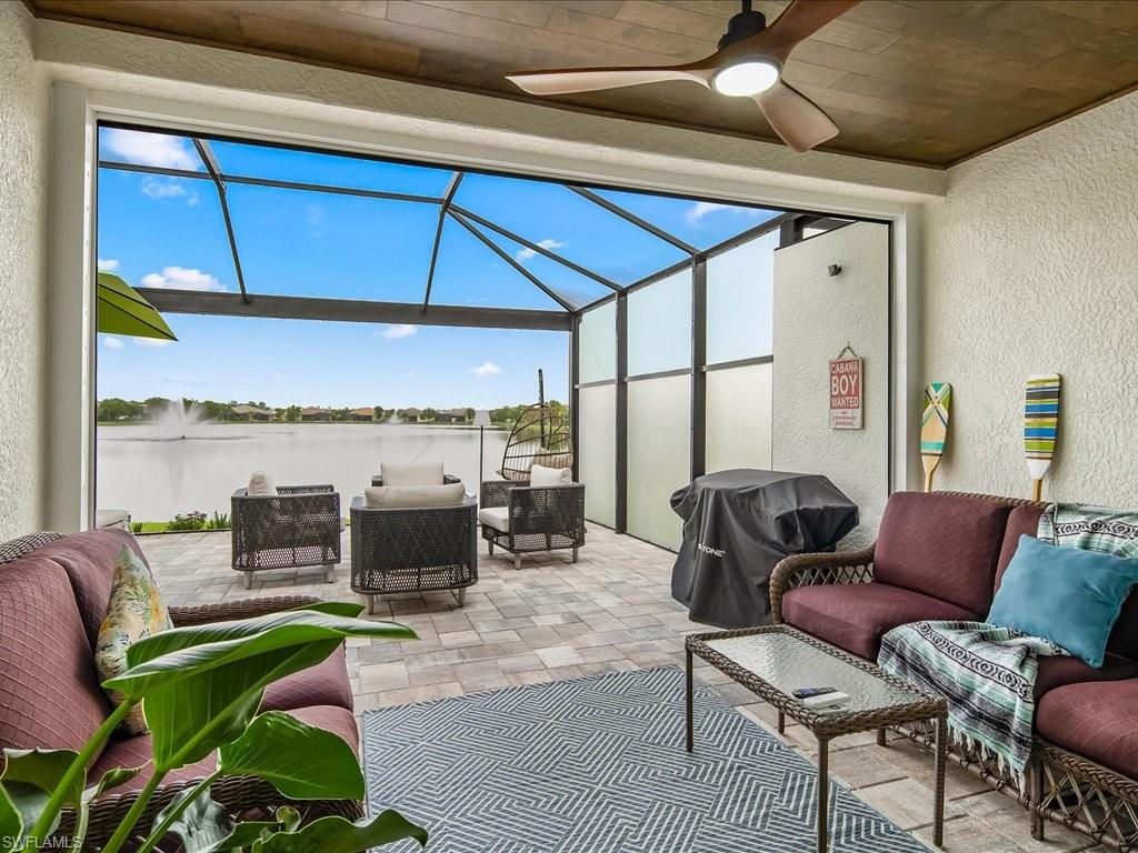 14798 Edgewater CIR