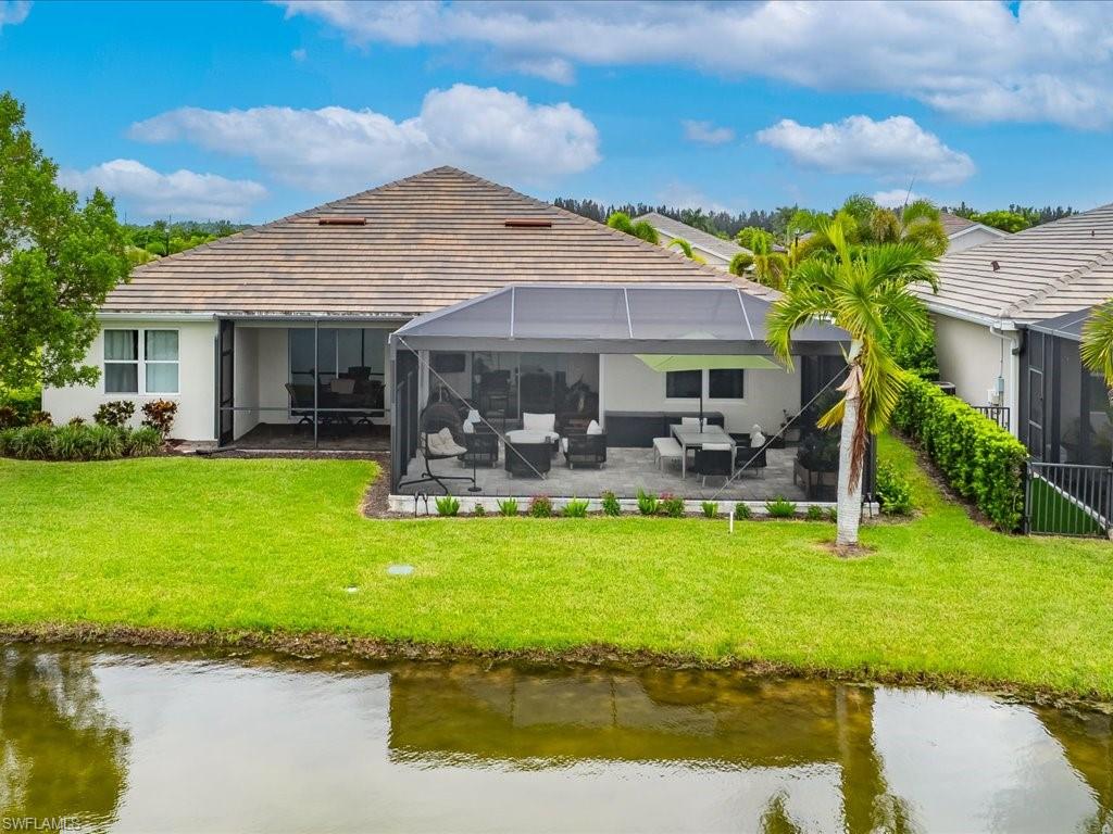 14798 Edgewater CIR
