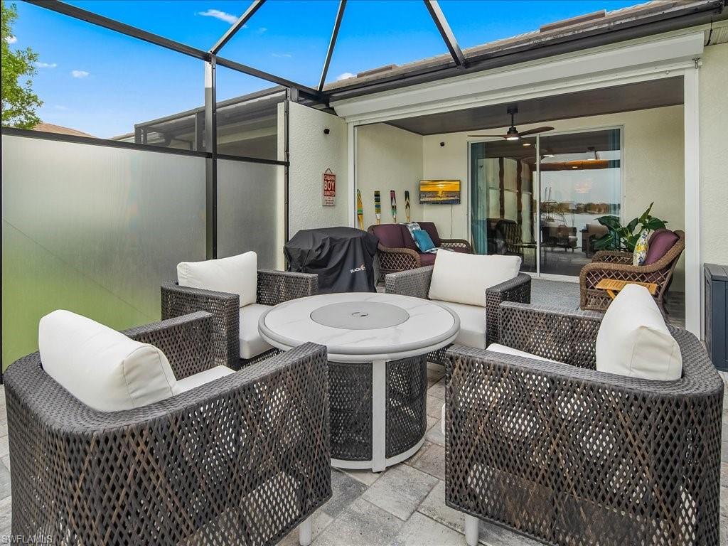 14798 Edgewater CIR