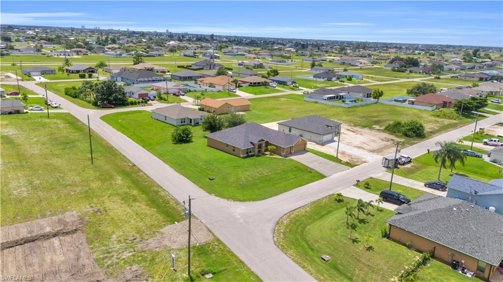 2235 NW 1st PL
