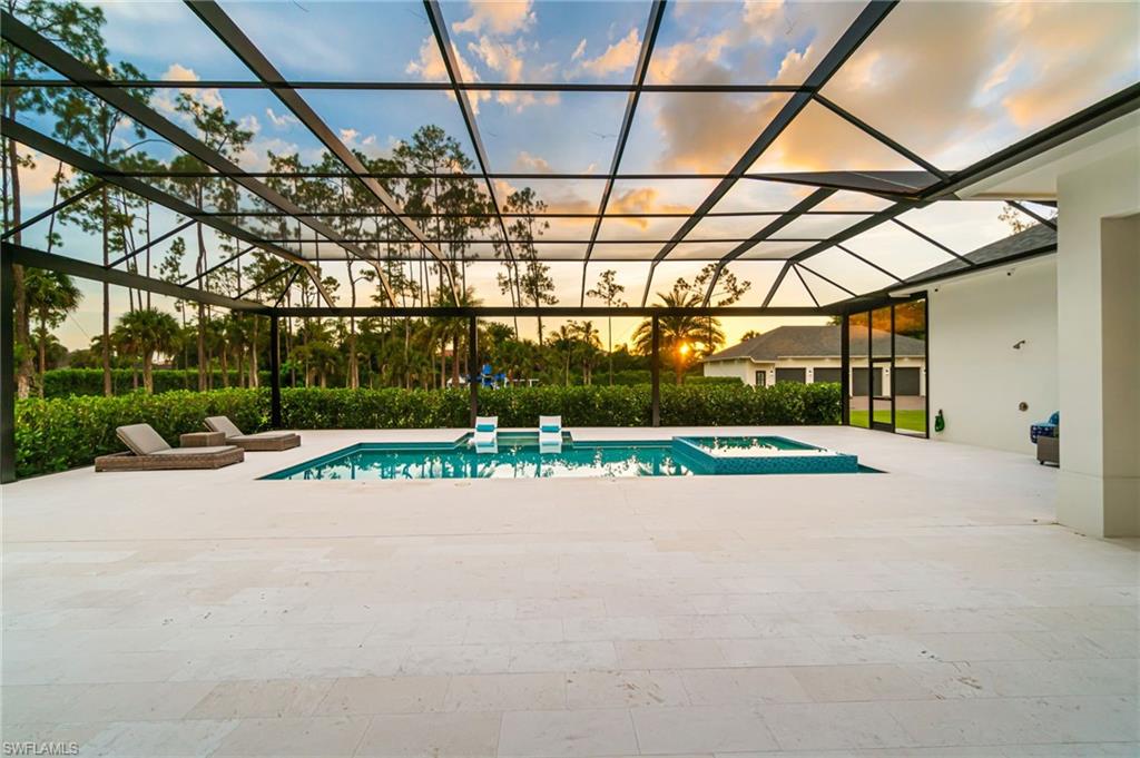 5567 Tamarind Ridge DR