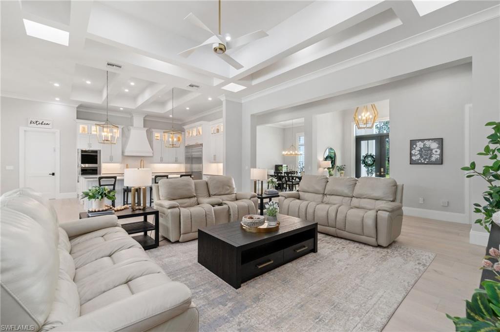 5567 Tamarind Ridge DR
