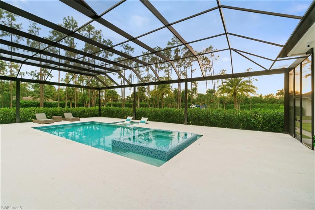 5567 Tamarind Ridge DR