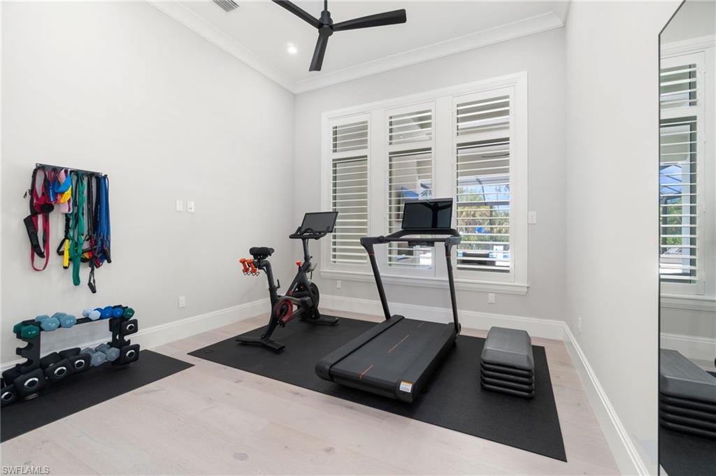 5567 Tamarind Ridge DR