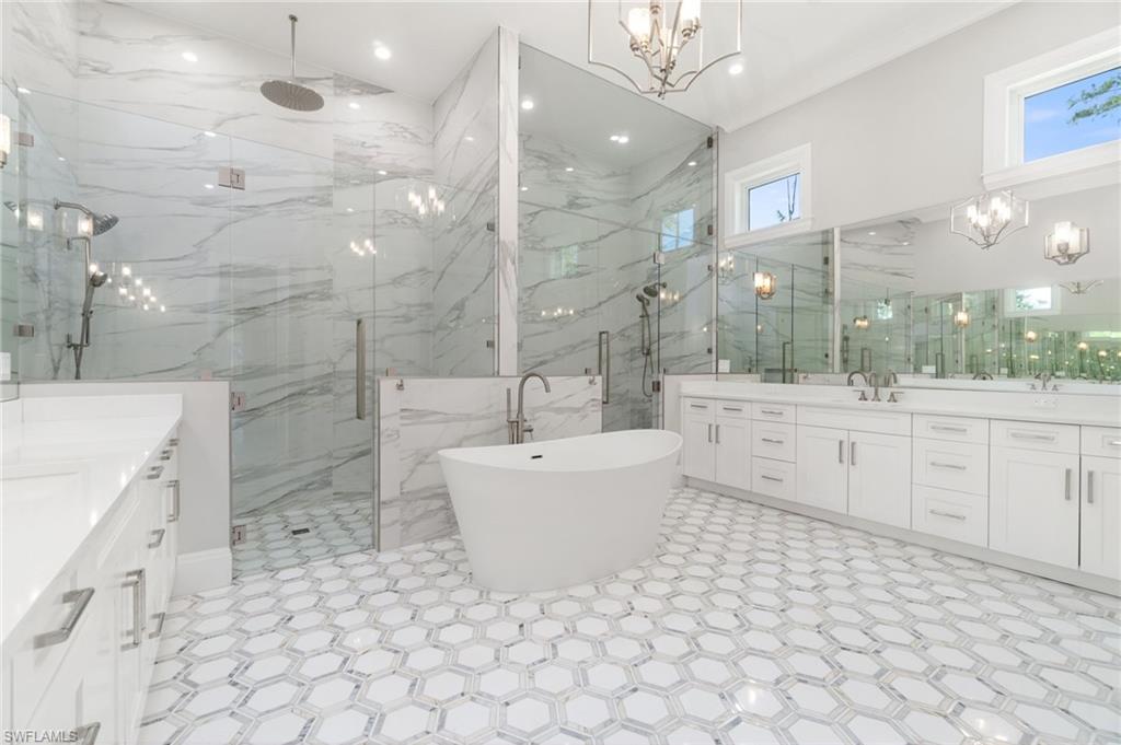 5567 Tamarind Ridge DR