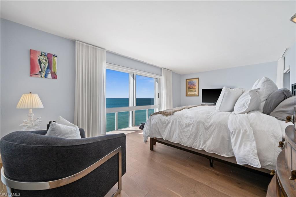 3951 Gulf Shore BLVD N 703