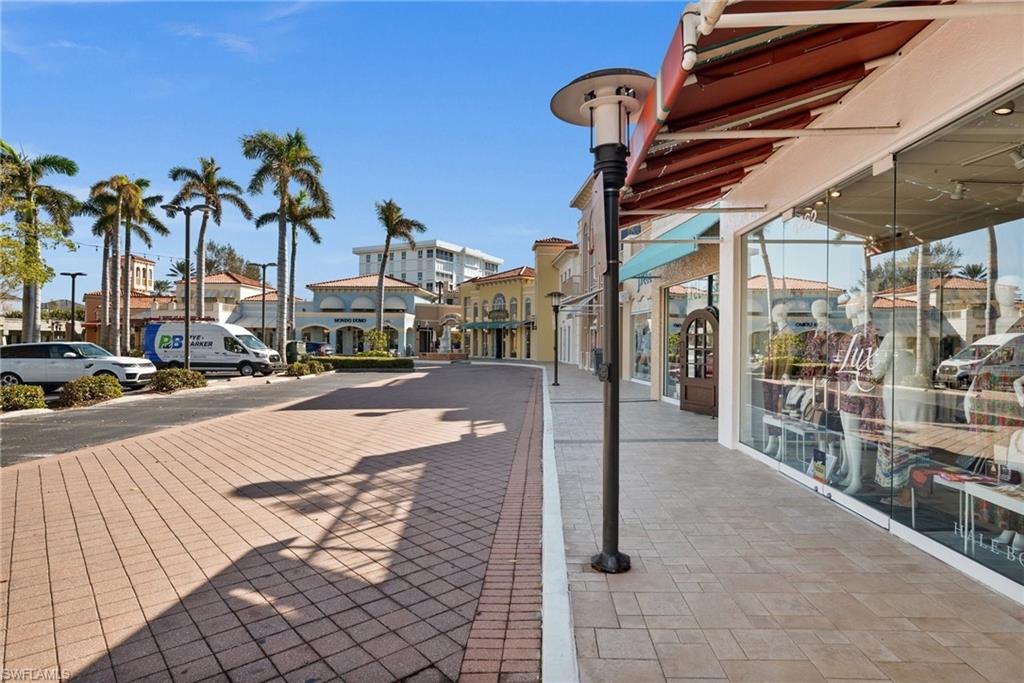 3951 Gulf Shore BLVD N 703