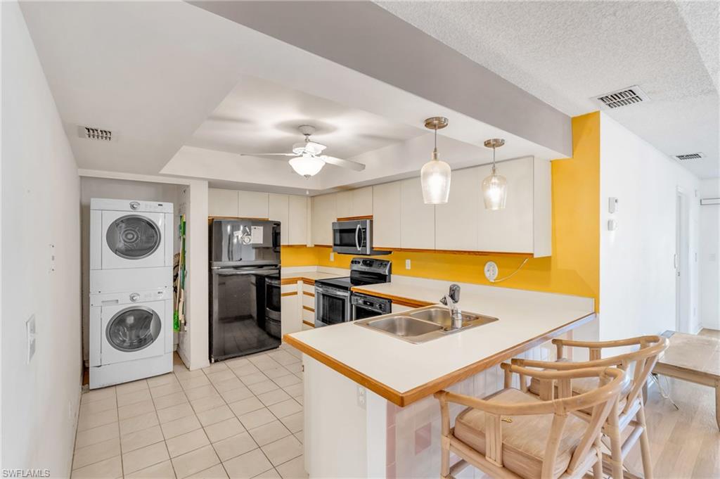 220 Deerwood CIR # 2 Unit: 7-7-2