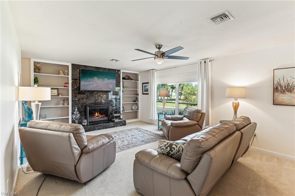 7059 Overlook DR