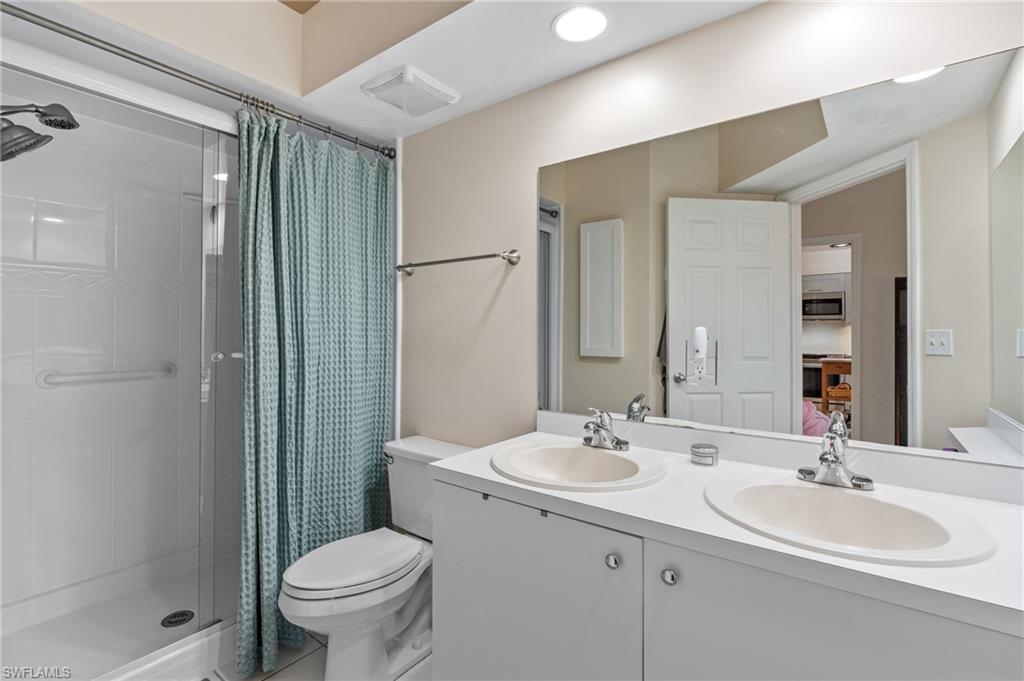 28950 Bermuda Pointe CIR # 203