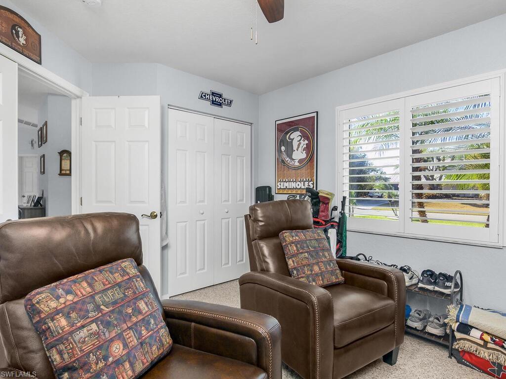 2713 SW 13th AVE