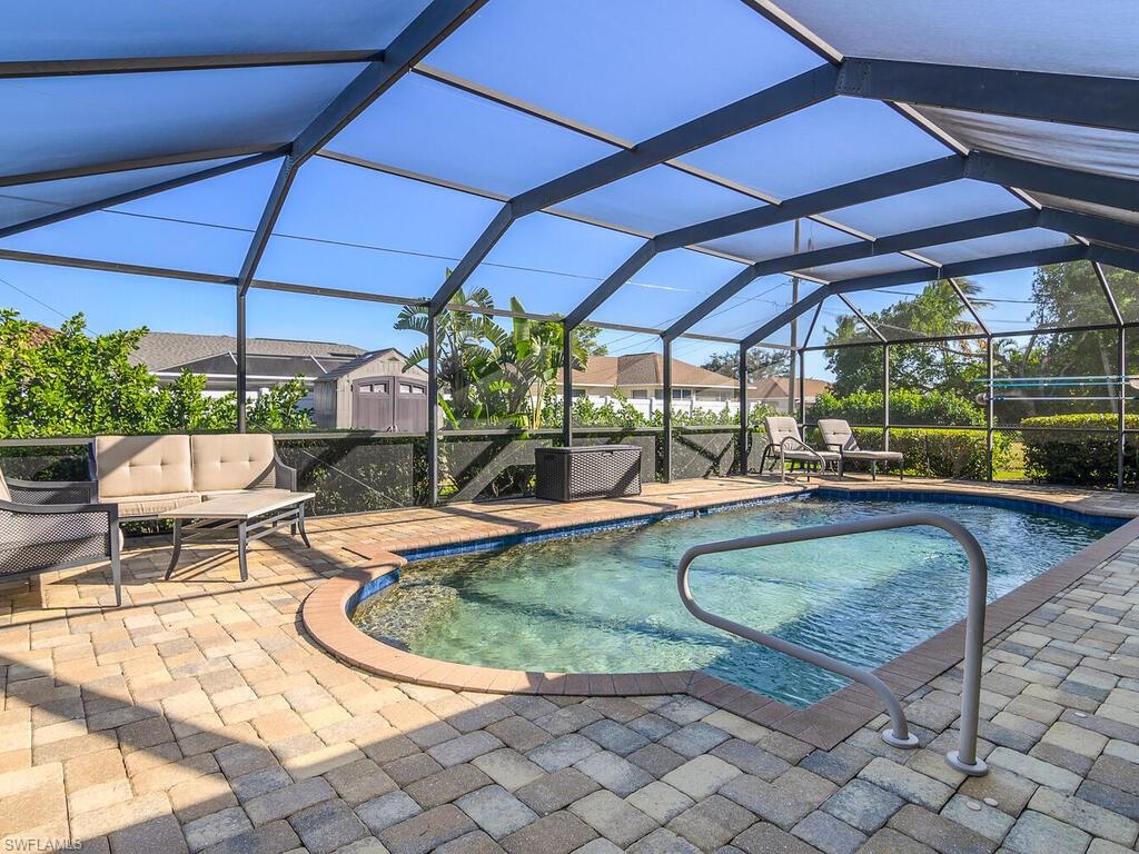2713 SW 13th AVE