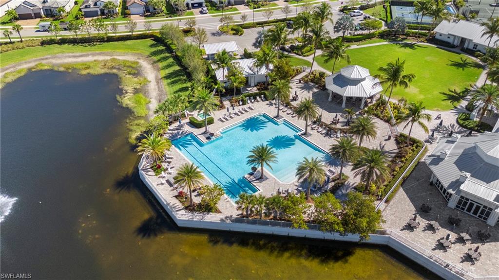 8953 Bahama Swallow WAY