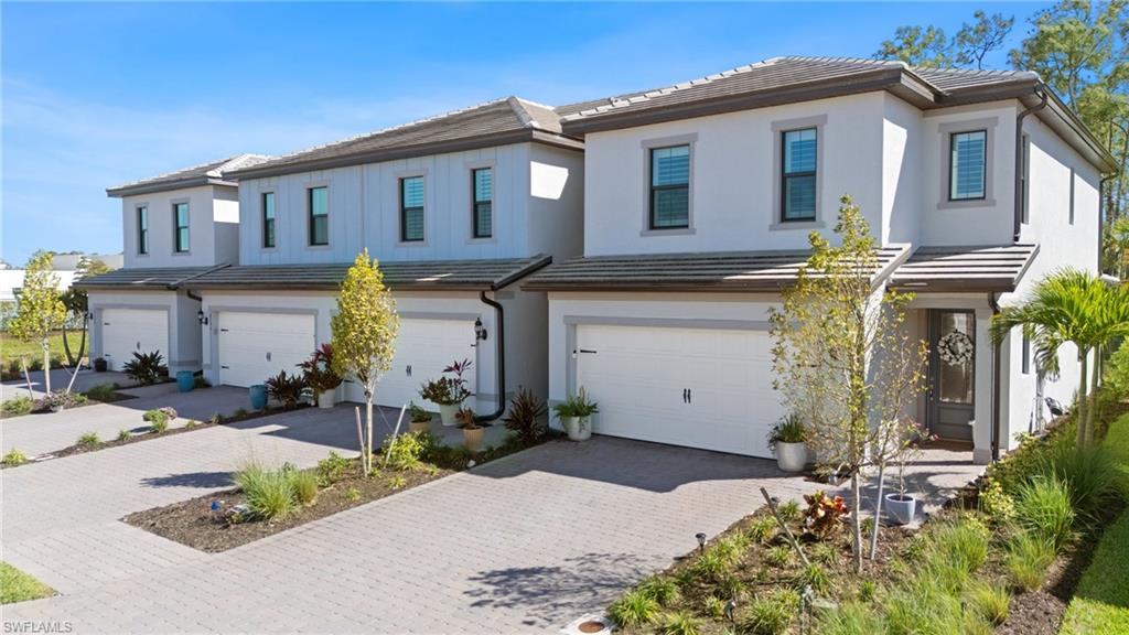 4144 SONOMA OAKS CIR