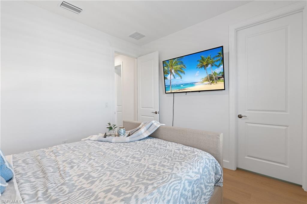 4144 SONOMA OAKS CIR