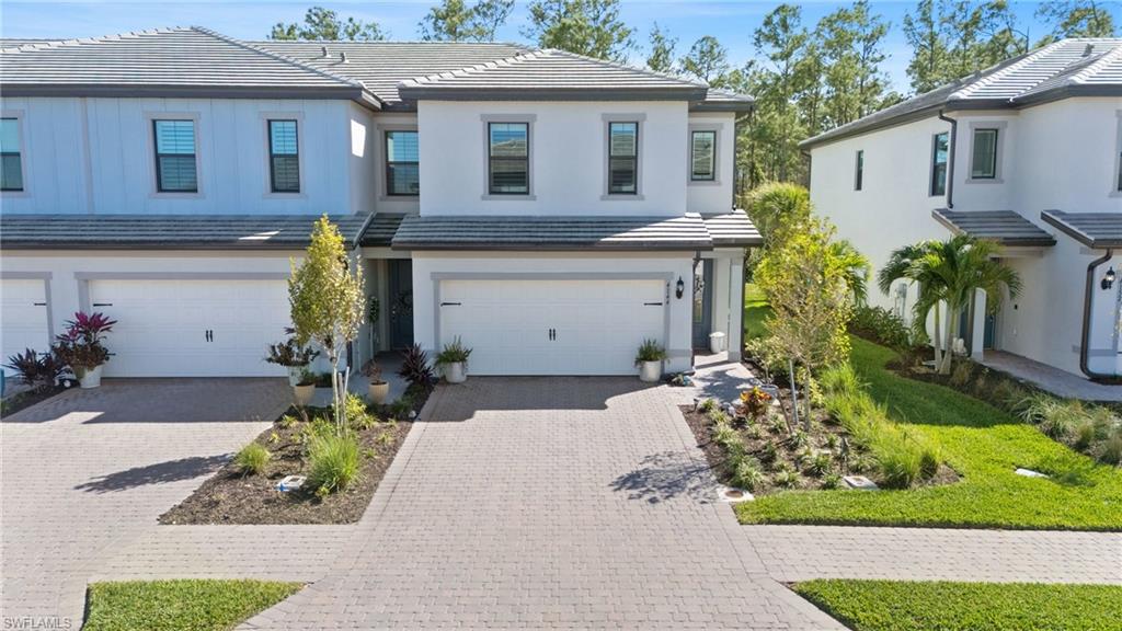 4144 SONOMA OAKS CIR