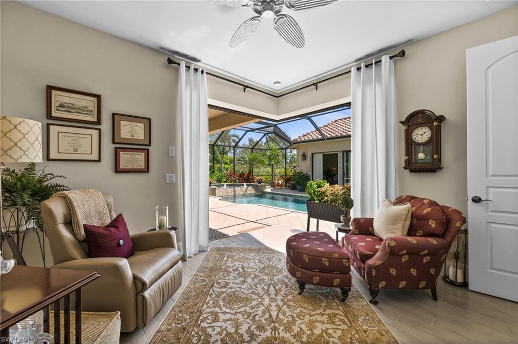 914 Tivoli CT