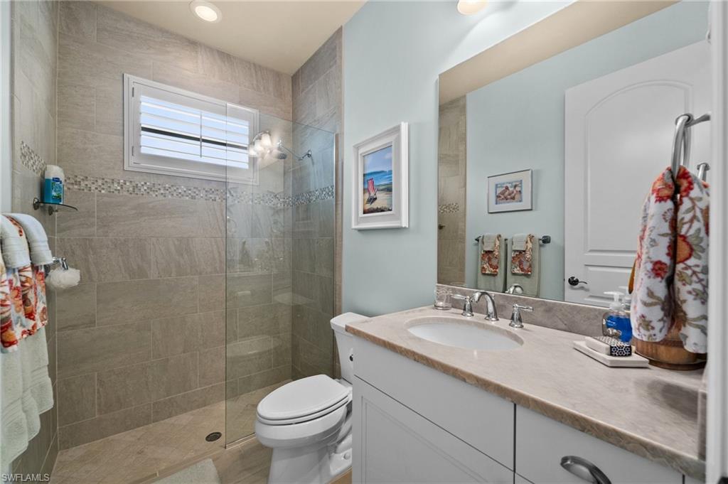 914 Tivoli CT