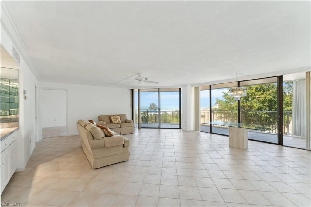 520 S Collier BLVD # 404