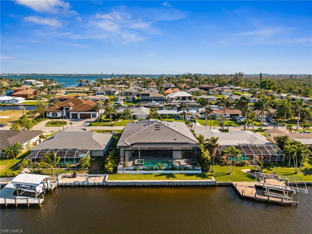 127 SW 56th TER