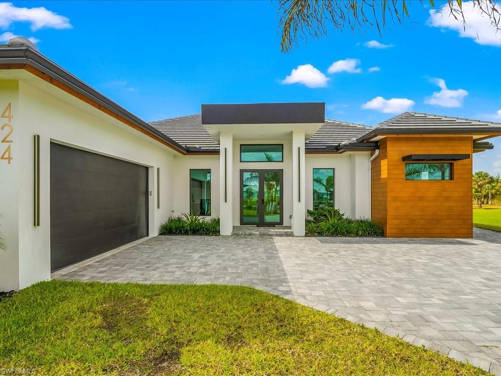424 Shady Hollow BLVD W