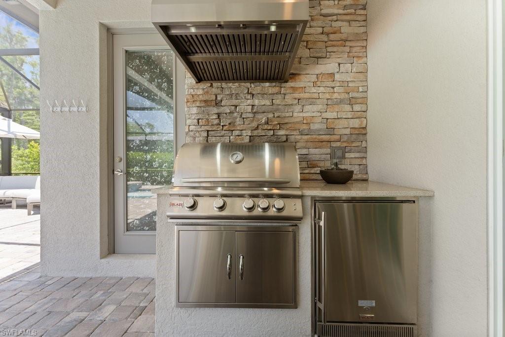 14661 Blue Bay CIR