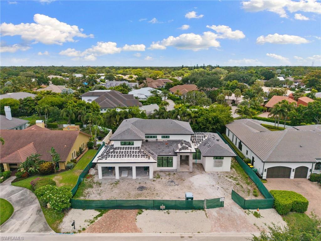 707 Buttonbush LN