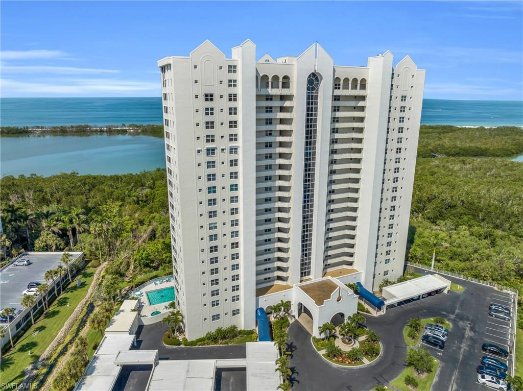 5550 Heron Point DR # 302