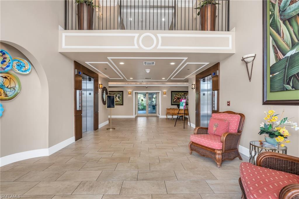 5550 Heron Point DR # 302