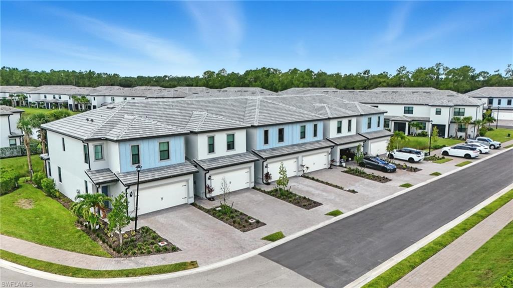 4349 SONOMA OAKS CIR