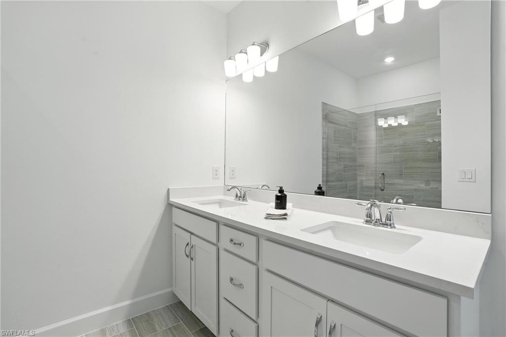4349 SONOMA OAKS CIR