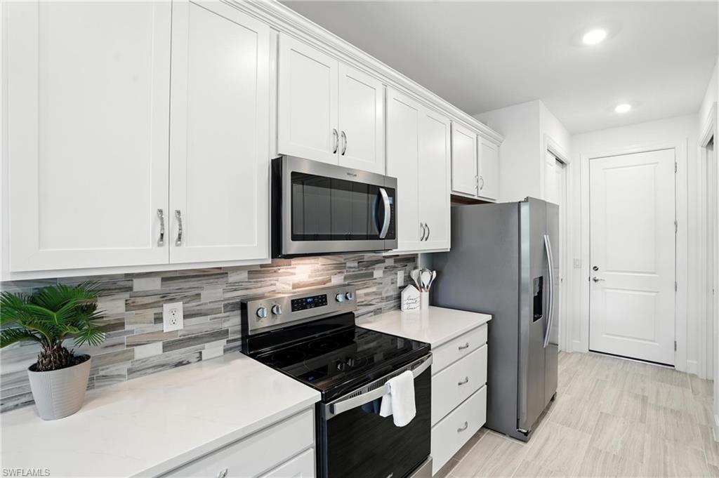 4349 SONOMA OAKS CIR