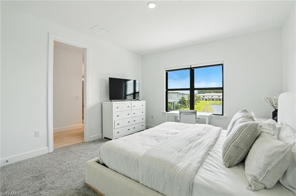 4349 SONOMA OAKS CIR