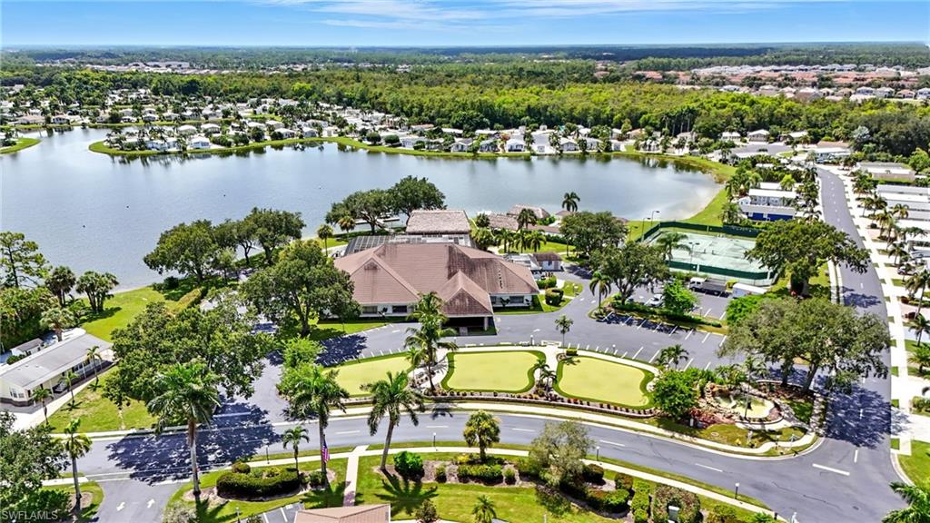 4052 Crystal Lake DR