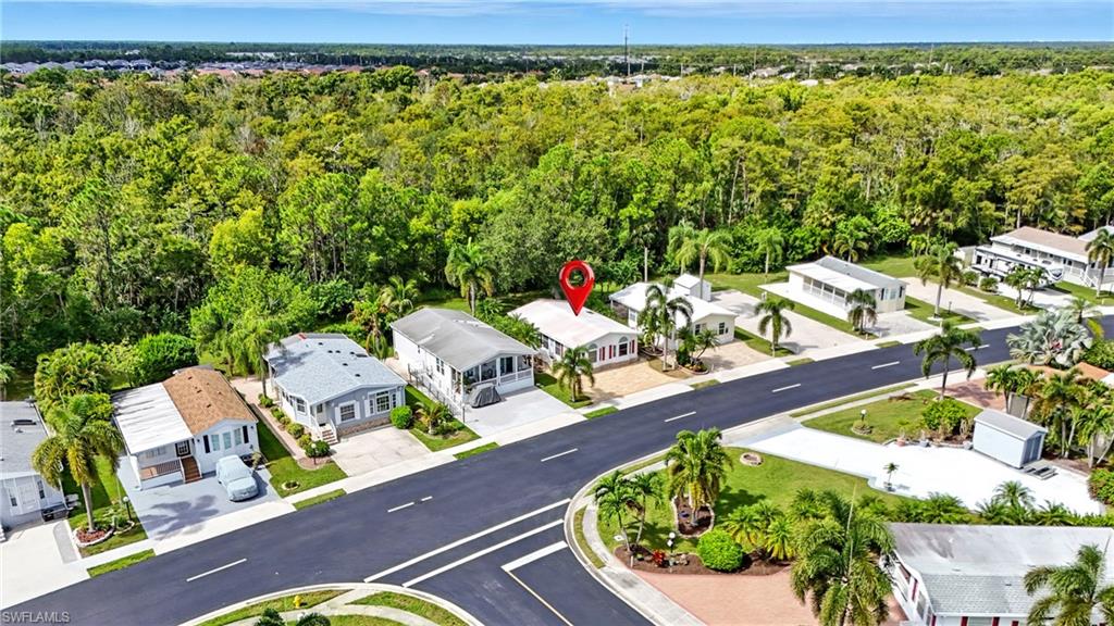 4052 Crystal Lake DR