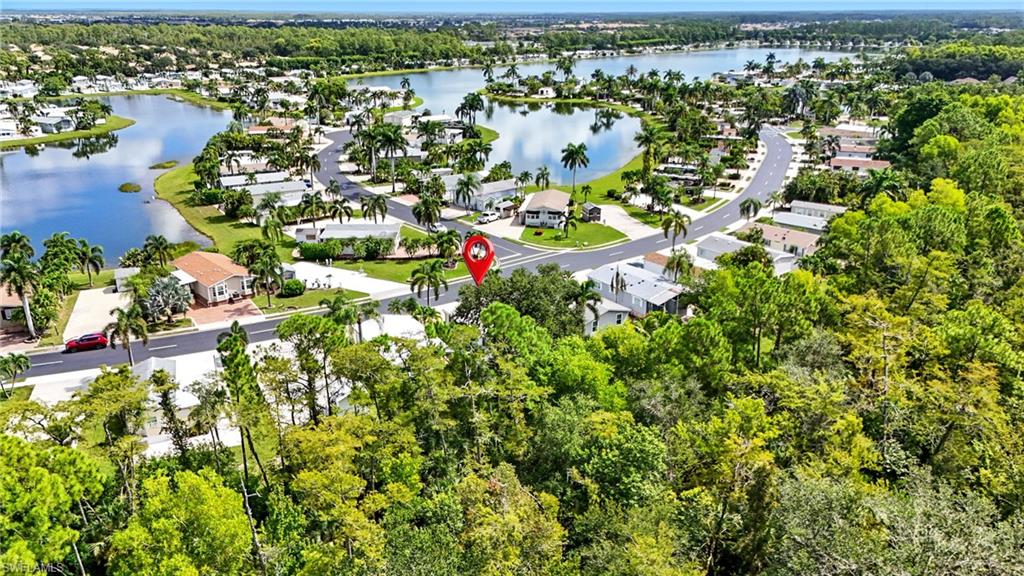 4052 Crystal Lake DR