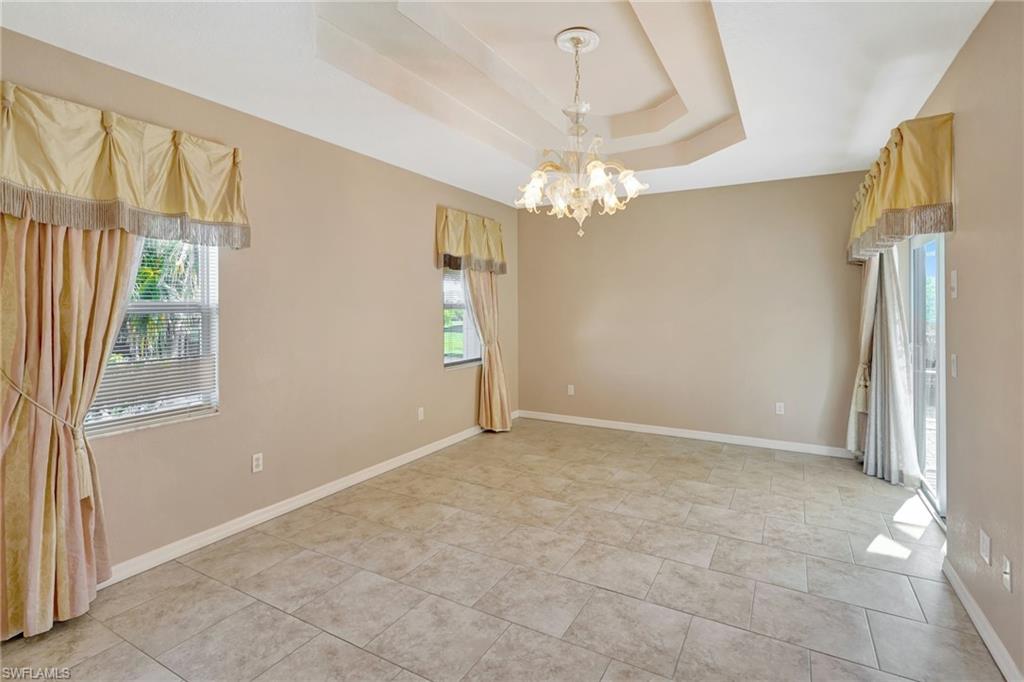 2450 Rio De Janeiro AVE