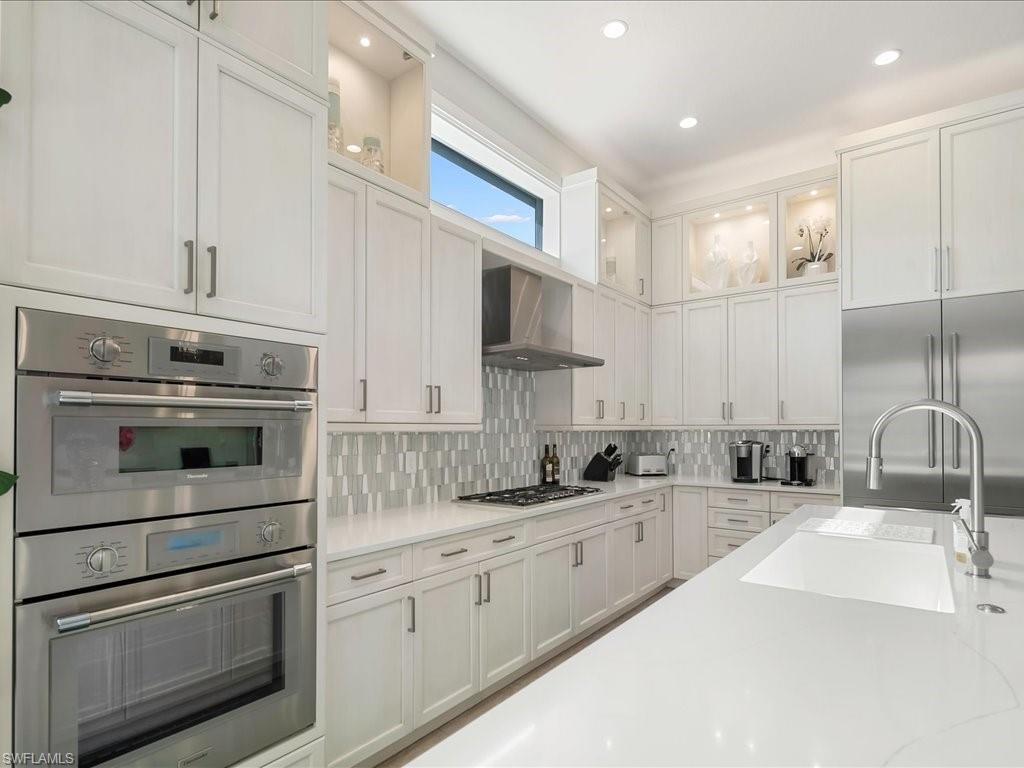 10046 Florence CIR