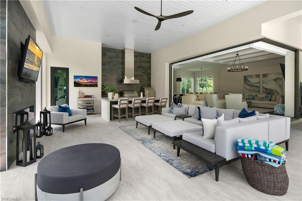 882 CASSENA RD