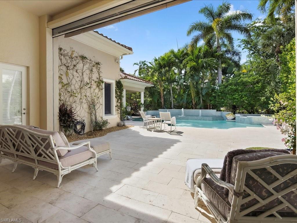 9009 Terranova DR