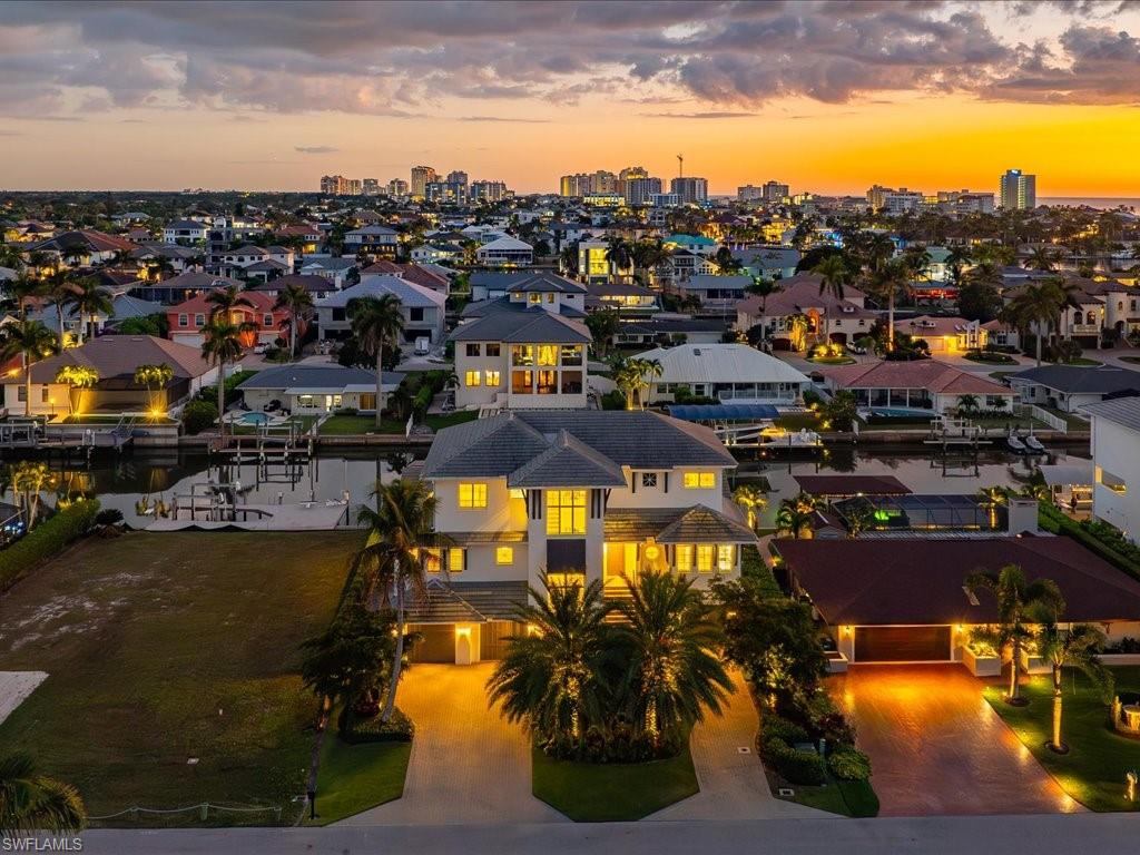 360 Heron AVE