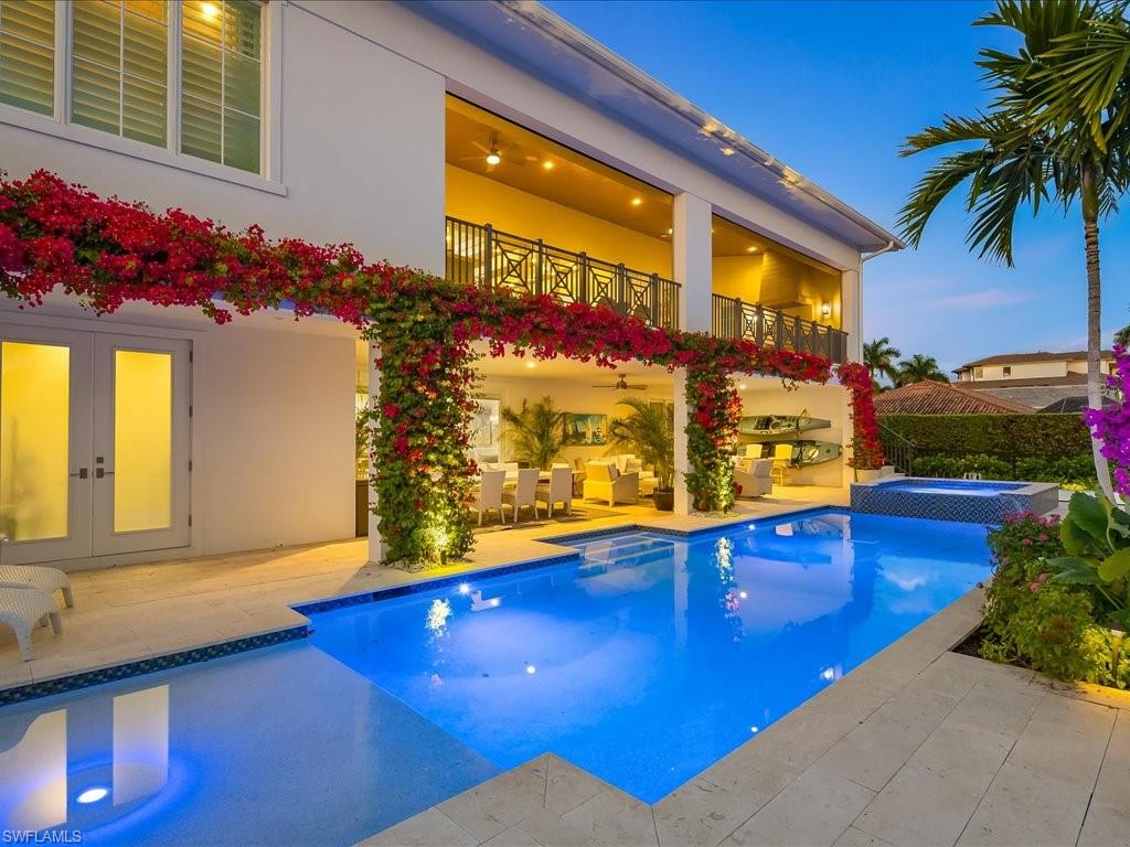 360 Heron AVE