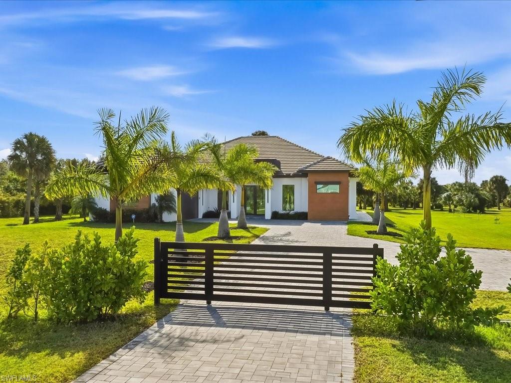 424 Shady Hollow BLVD W