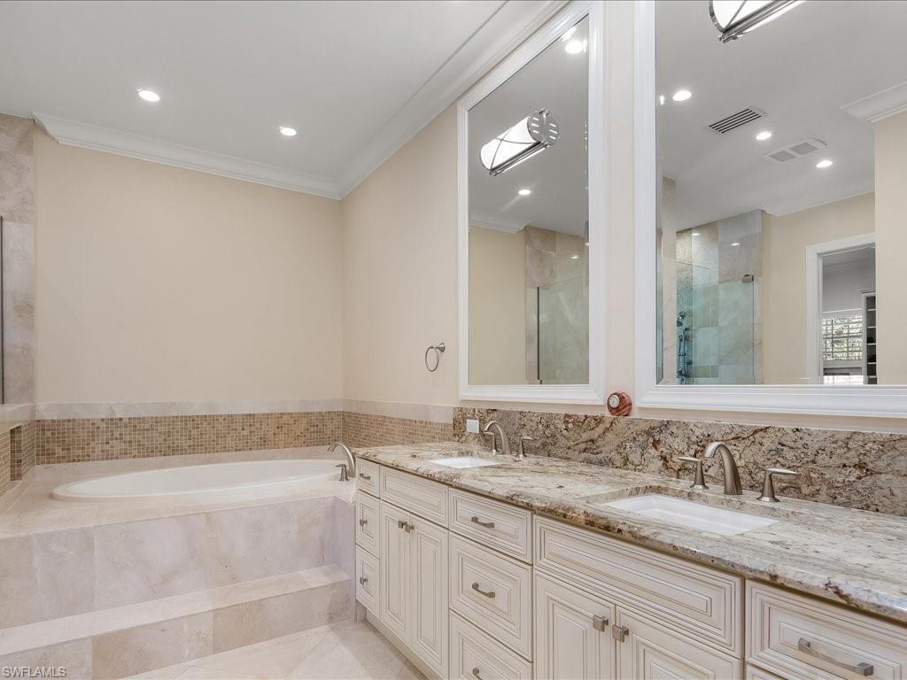106 Eugenia DR