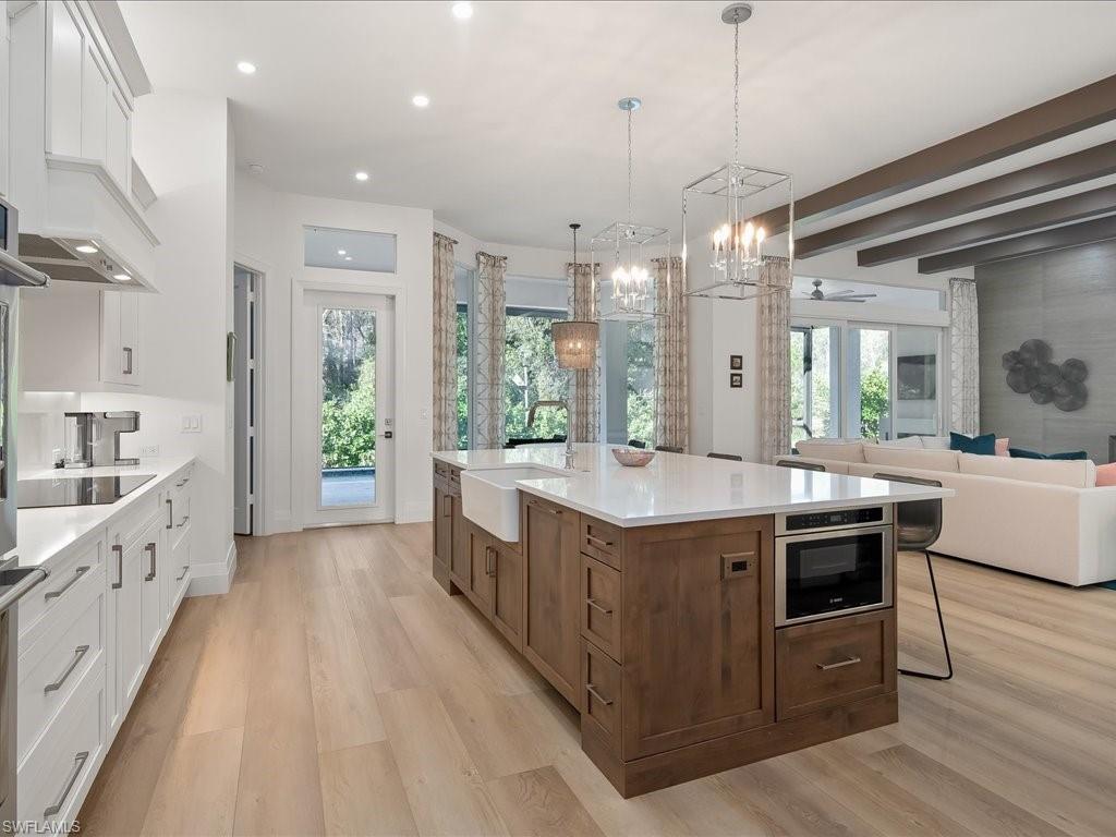 6665 Mill Run CIR